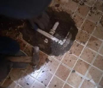 松北卫生间漏水维修公司为您分享下卫生间渗水如何处理及注意事项